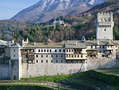 Делегацию ПЦУ "попросили" из двух афонских монастырей