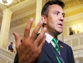 "В чем вина Тищенко? Что он переписывался в WhatsApp с каким-то додиком?" 