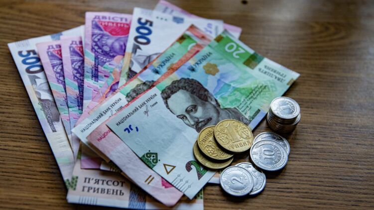 Родители первоклассников получат материальную помощью. Фото: Страна