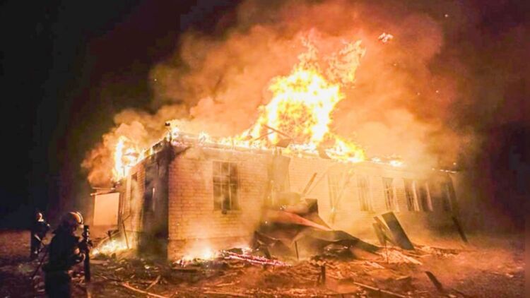 Украина в дни войны. Фото: ГСЧС