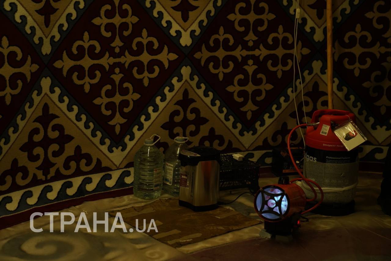 Юрта незламності