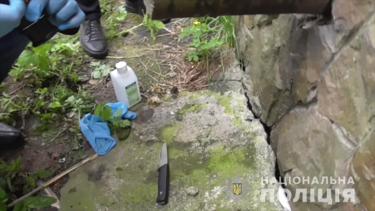 Фото с места преступления. vn.npu.gov.ua