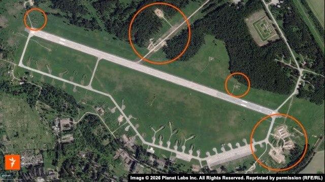 Супутникове фото аеродрому РФ. Джерело &ndash; Радіо Свобода/Planet Labs